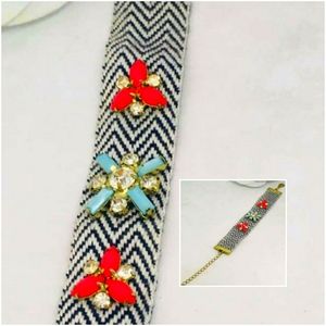 Friendship Bracelet Black & White